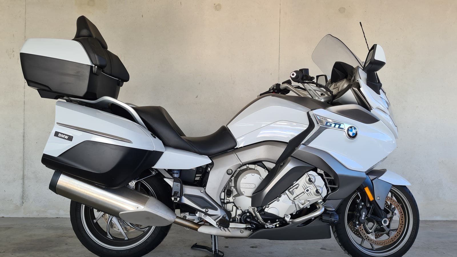 Touring motorcycles with luggage
