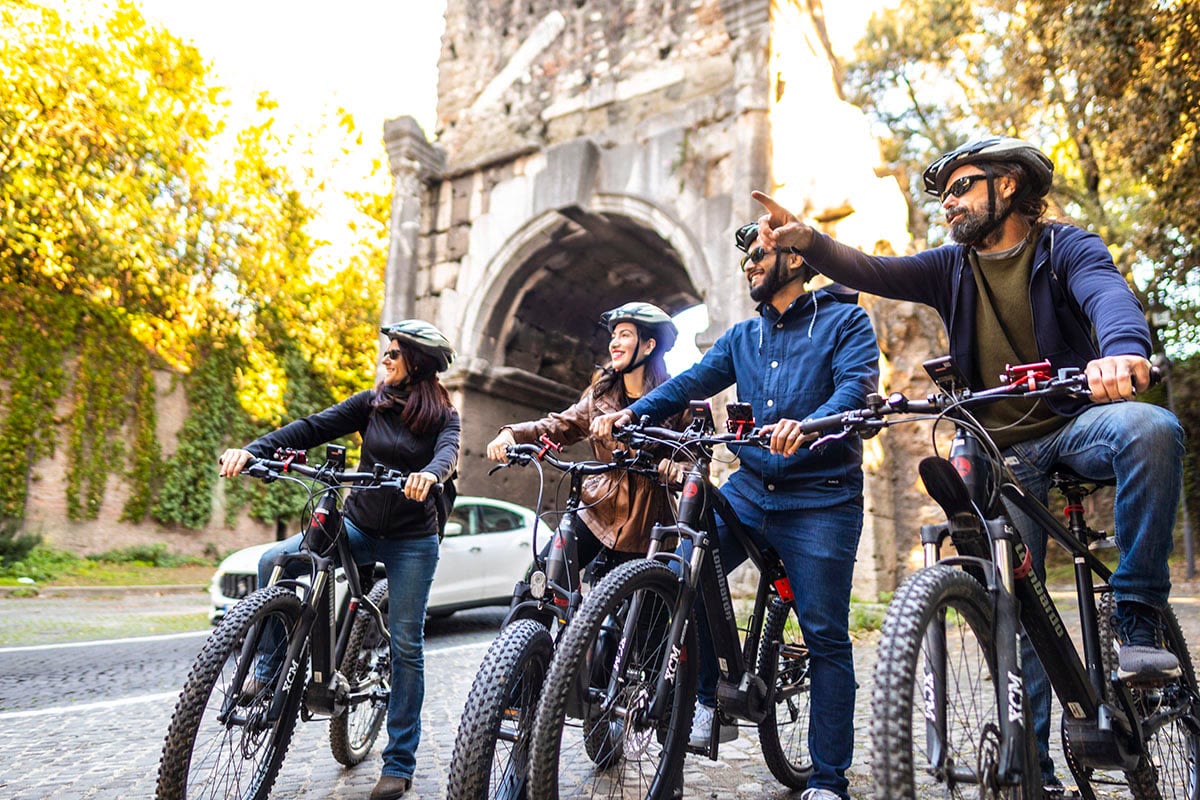 E-bike ride along the Appian Way