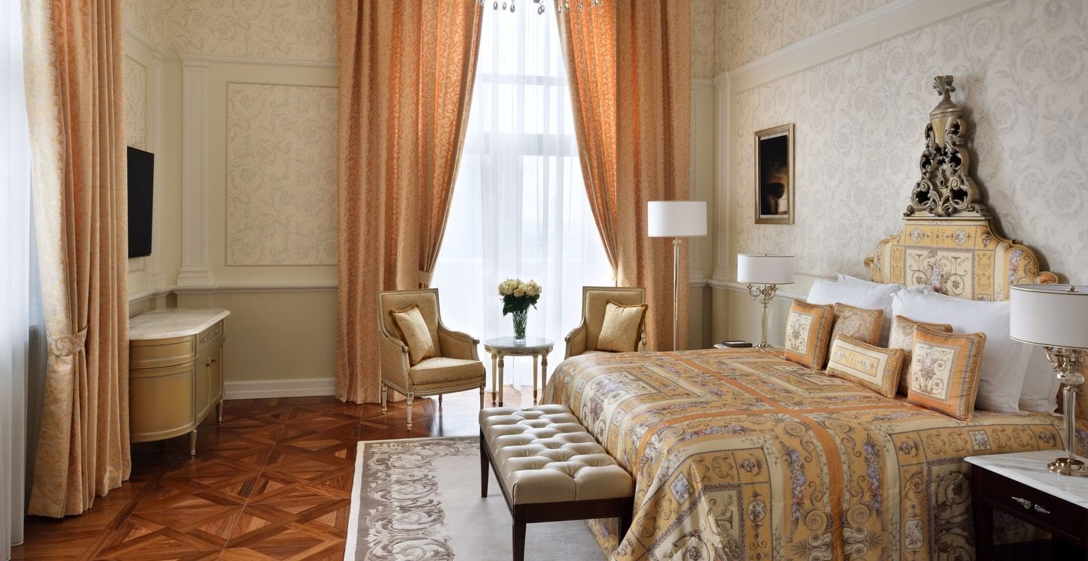 Suites from 95 to 110 sqm with a private terrace