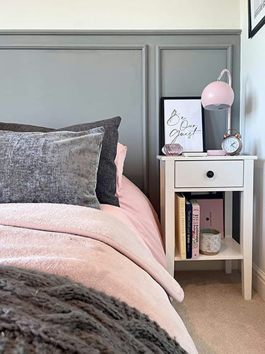 Wall panelling that suits a bedroom