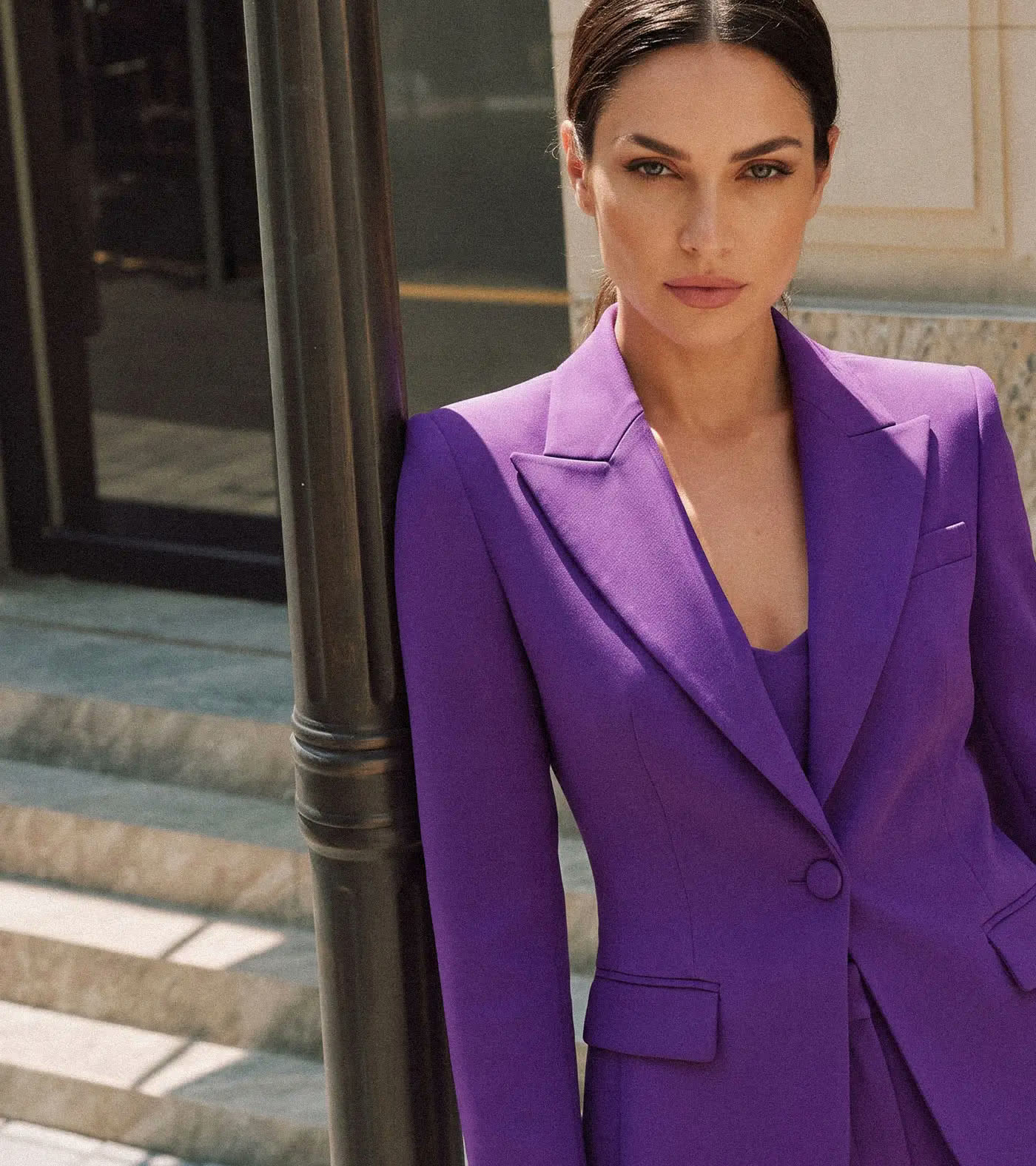 Tailored blazer in vivid purple