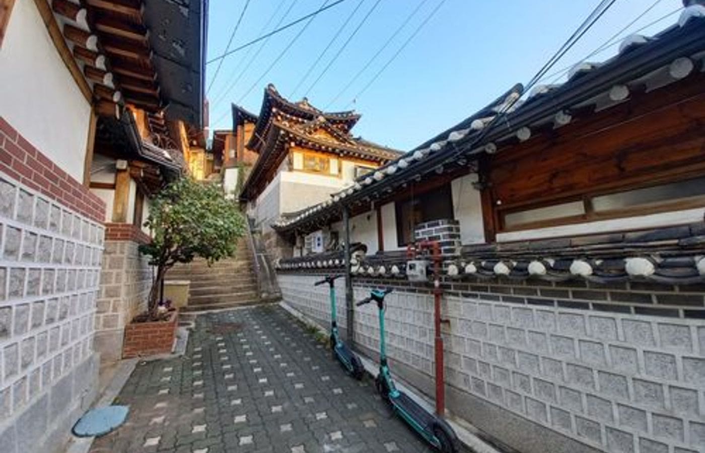 Una hora por las casas hanok de Bukchon
