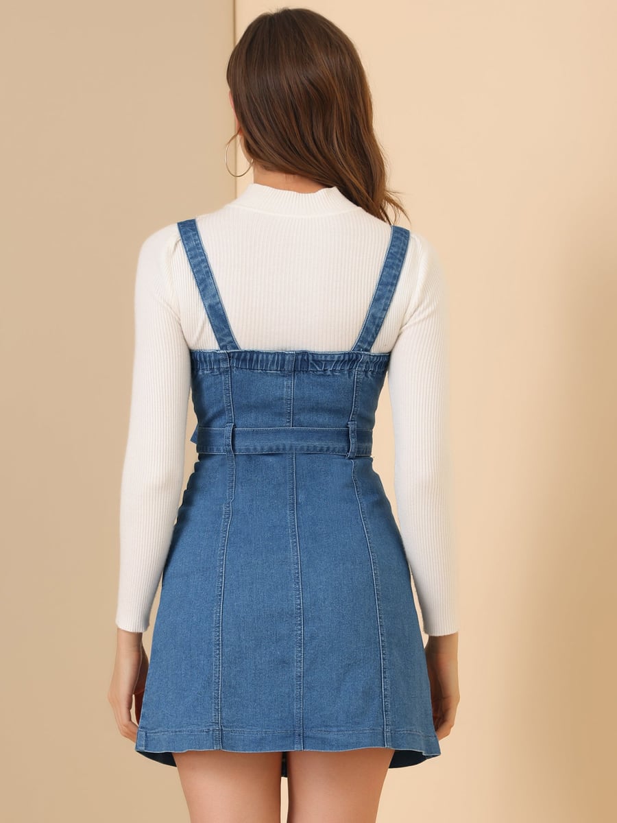 Back view showing the straps