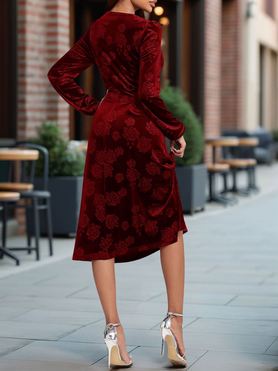 Back view in burgundy
