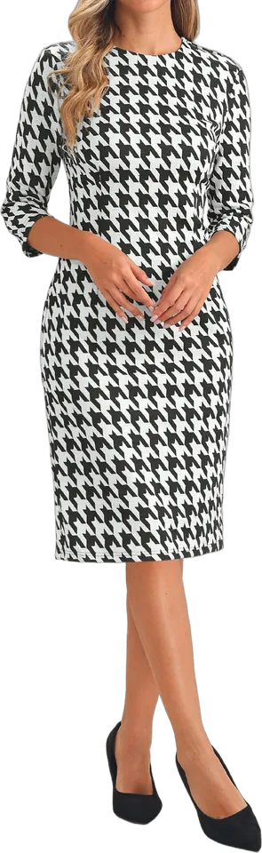 Houndstooth 3/4 sleeve sheath dress