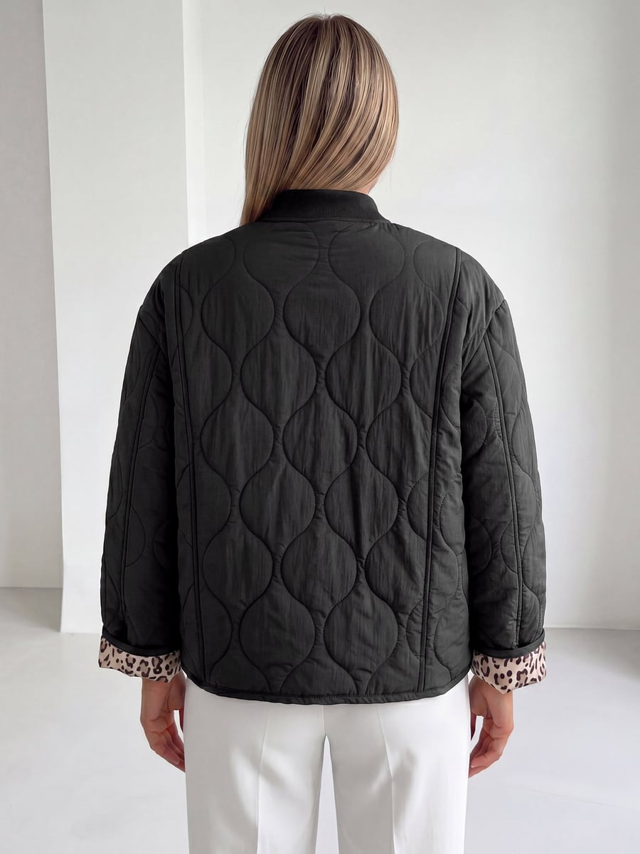 Back view showing the wavy quilting