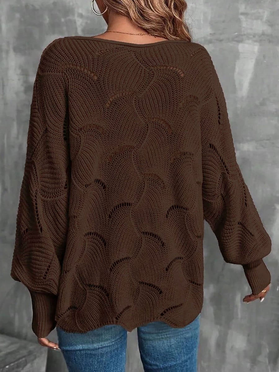 Back view showing the scalloped hem