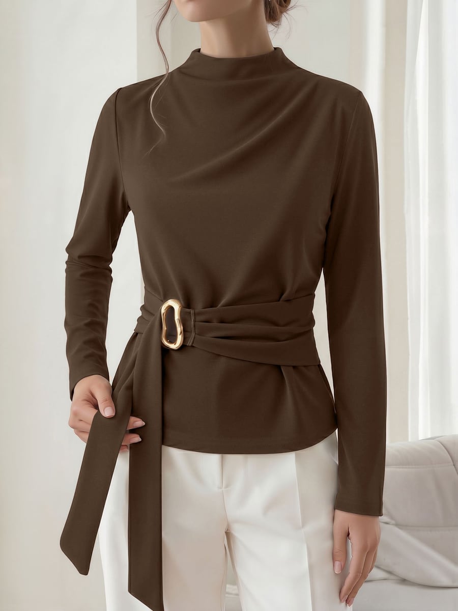 Side view with the buckle and hanging tie