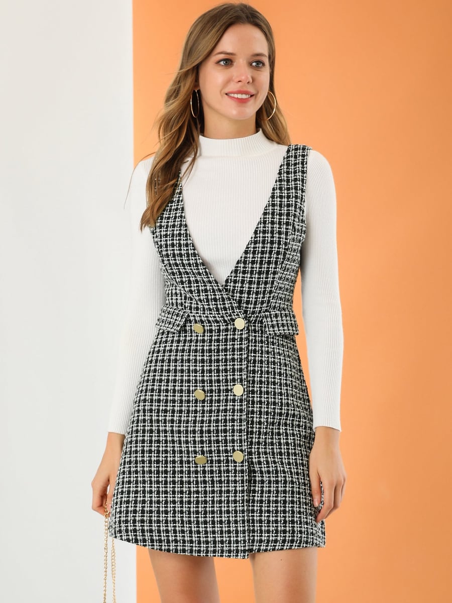Front view in grey blue plaid