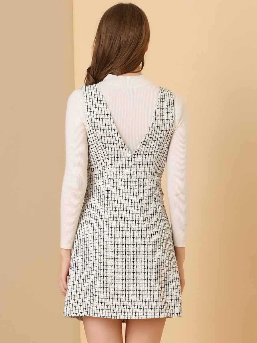 Back view in apricot plaid