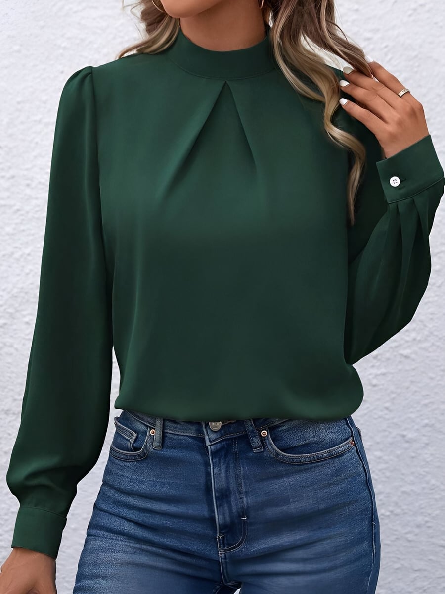 Front view in dark green