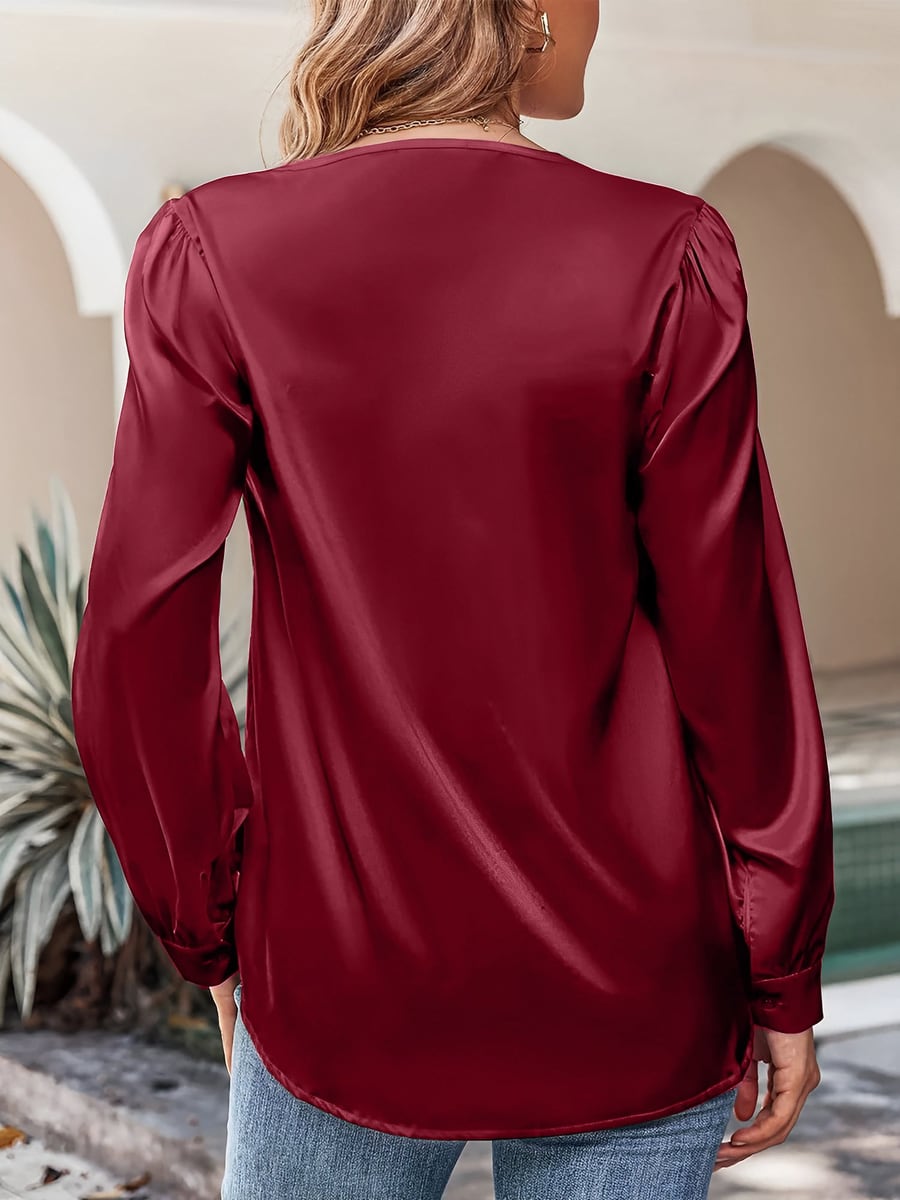 Back view in burgundy