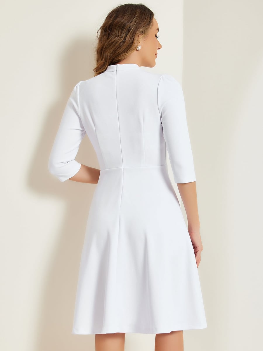 Back view in white