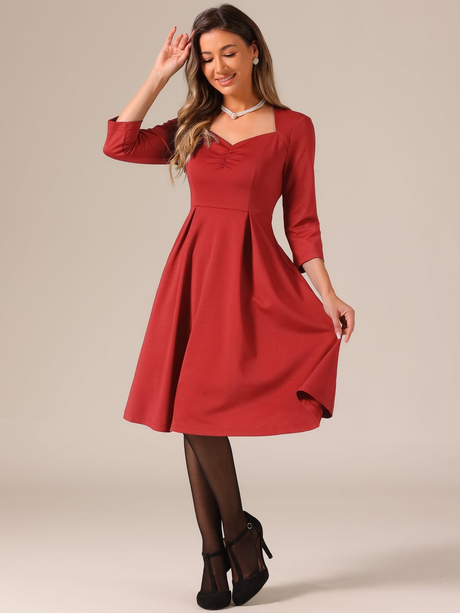 Con el vestido rojo