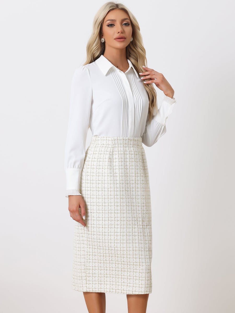 De cuerpo entero, falda blanca con camisa blanca