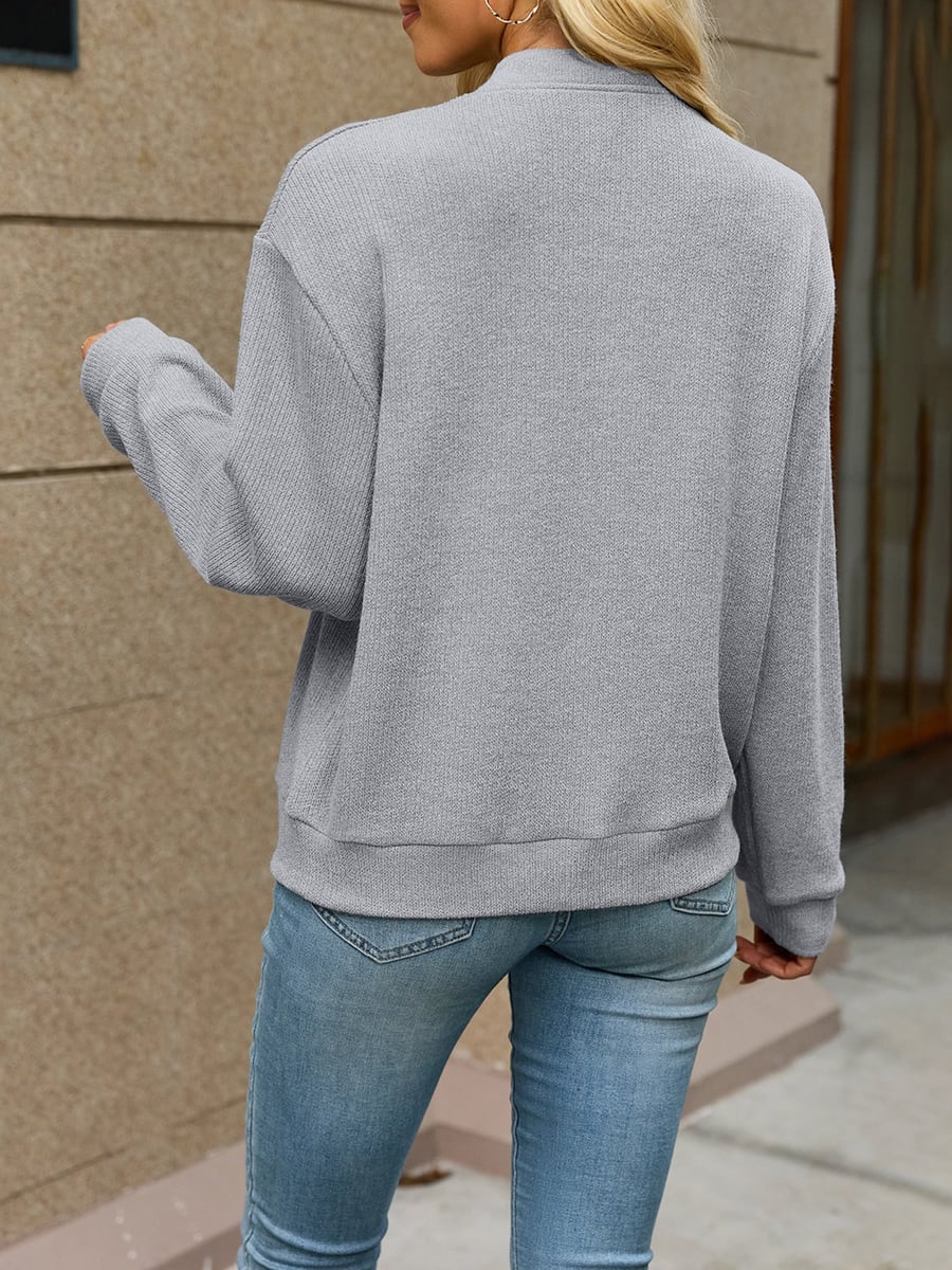 Back view showing the ribbed hem