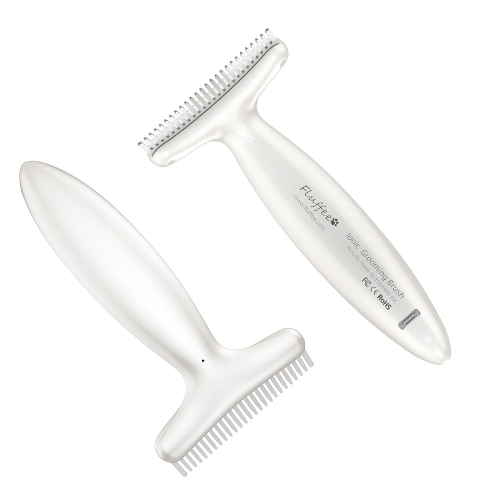 Two white handles fitted with combs