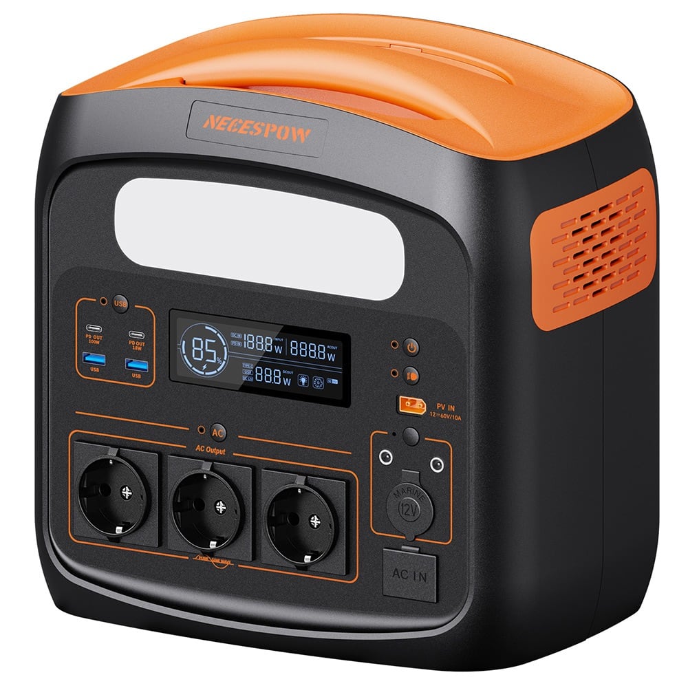 Front view with three 230 V sockets