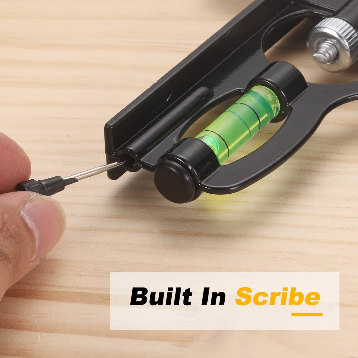 The scriber stored in the handle