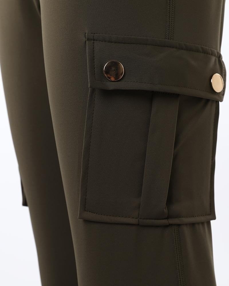 Close-up of the flap pocket