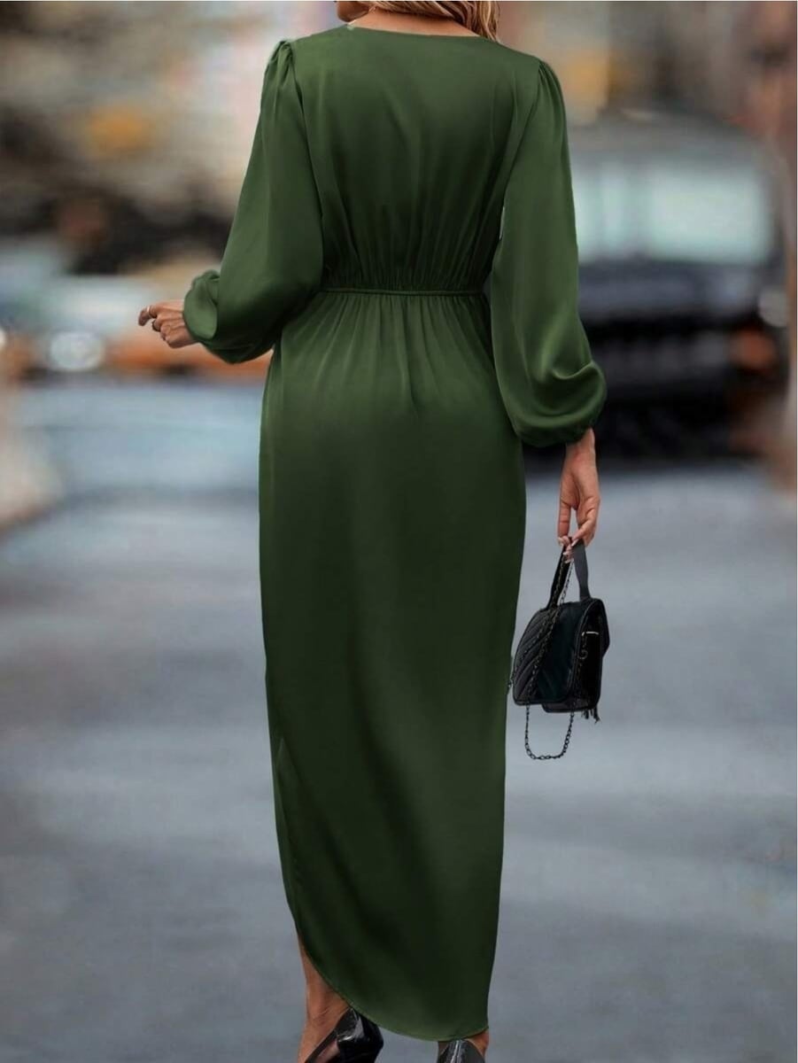En verde oscuro, desde otro ángulo