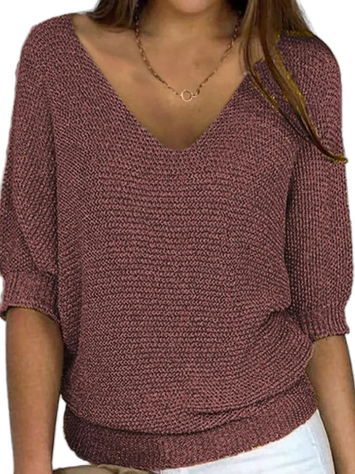 Three-quarter-sleeve V-neck knit
